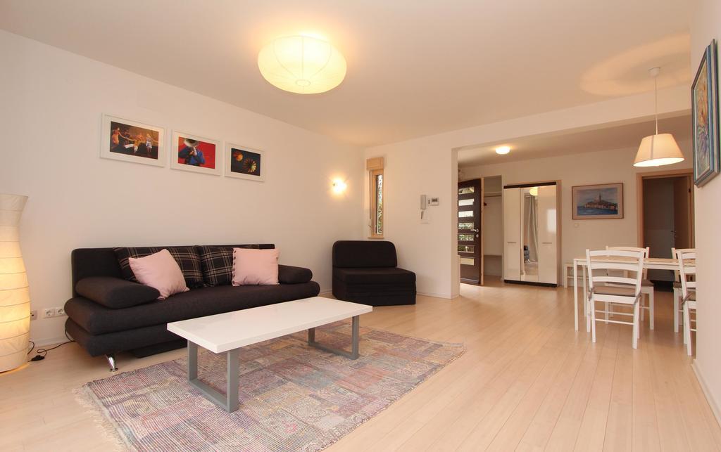 Apartments Makado Ρόβινι Εξωτερικό φωτογραφία