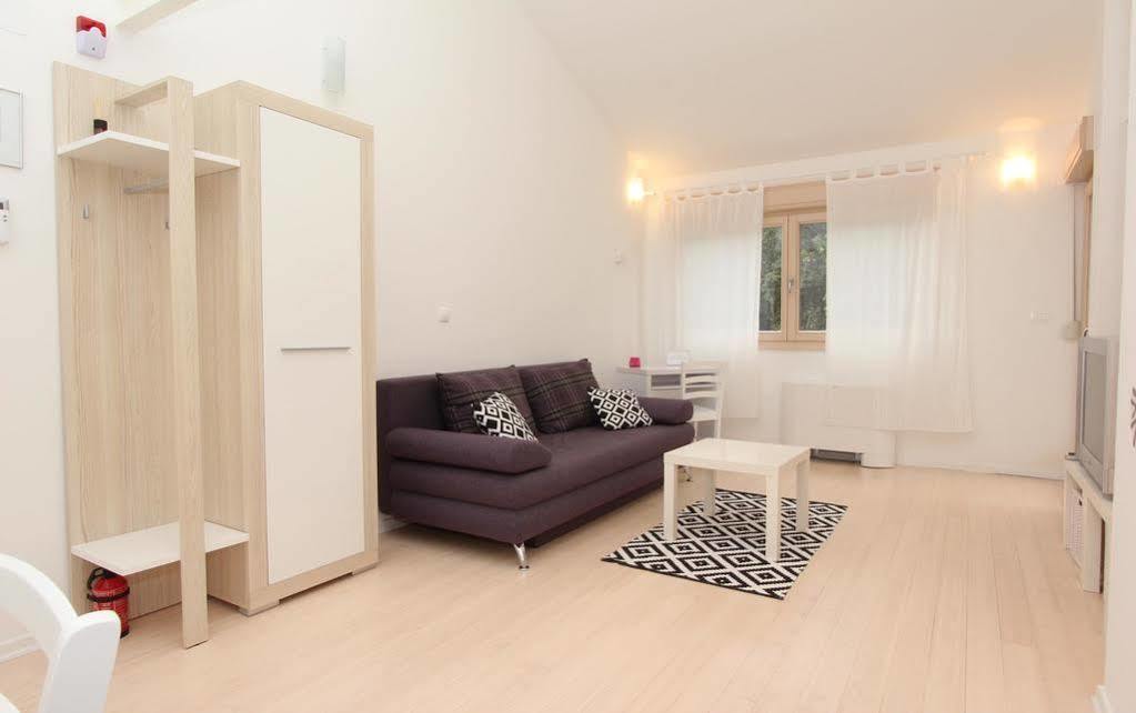 Apartments Makado Ρόβινι Εξωτερικό φωτογραφία